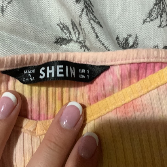 SHEIN tank top - Picture 2 of 4